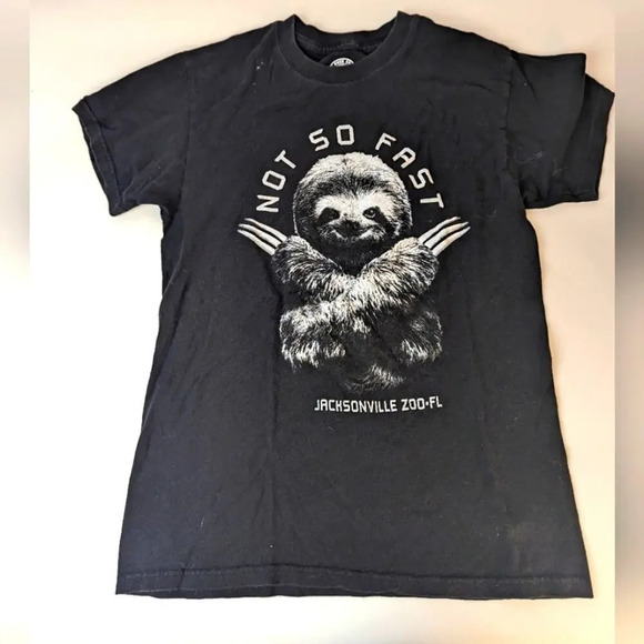 Sloth Jacksonville Zoo Tee Shirt / Small - Picture 1 of 3